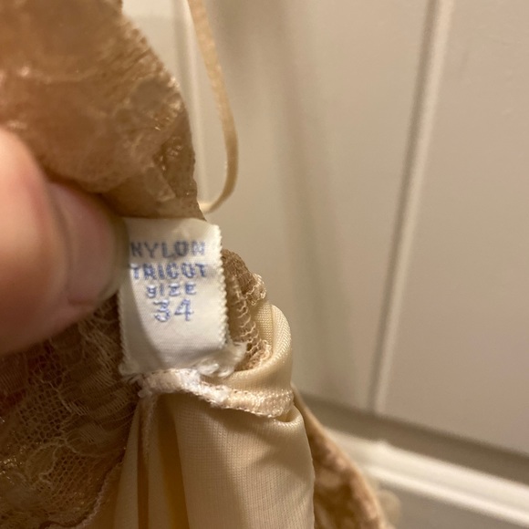 Vintage Vanity Fair Lingerie Dress - Picture 10 of 16